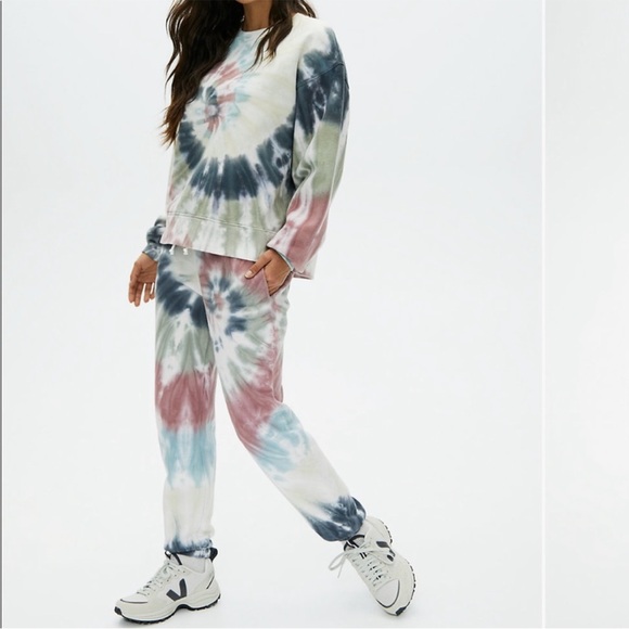 Aritzia Sweatpants - Picture 3 of 3